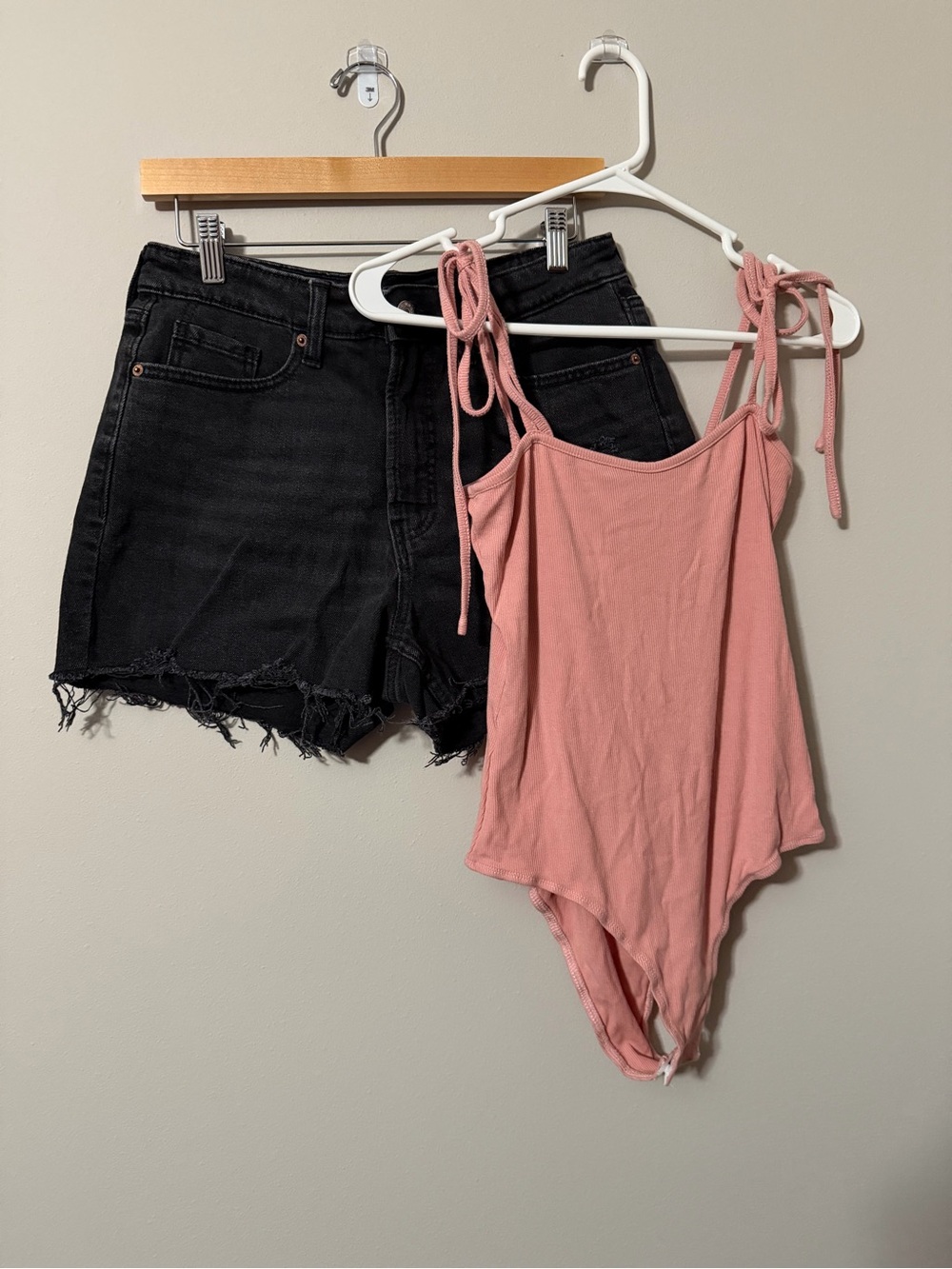Summer Bundle Black High Rise Denim Shorts & Pink Ribbed Trendy Bodysuit Size 8